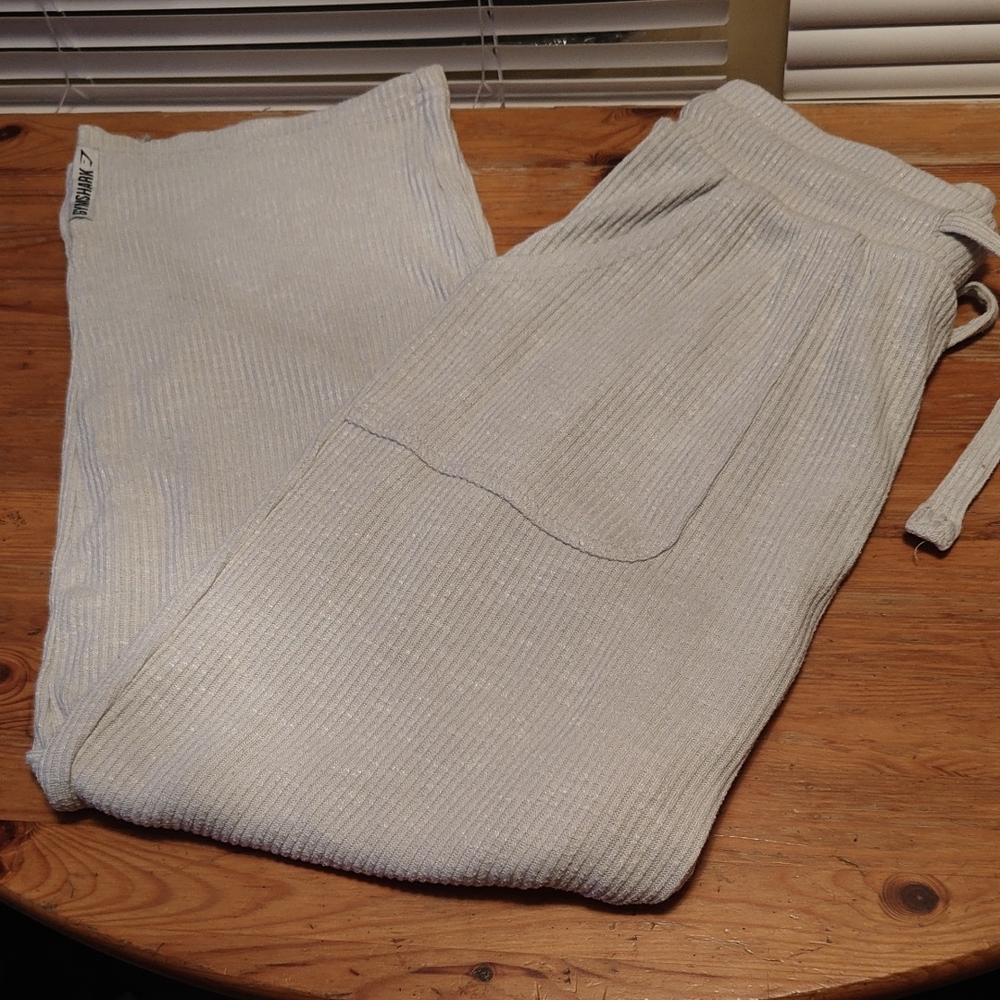 Gymshark Light Gray Sweatpants Sz small